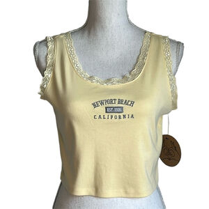 "VIBE N'" PASTEL YELLOW CALIFORNIA CROP TOP